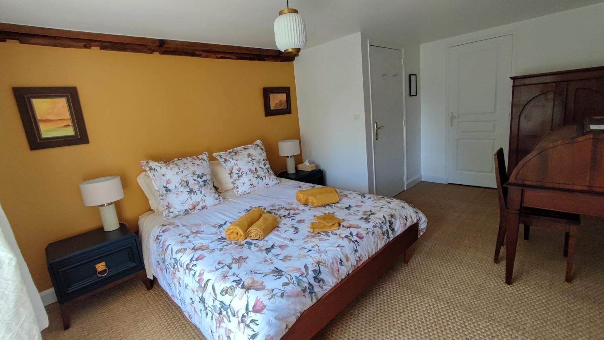 Le Moulin Grenon Bed & Breakfast Mezilles Bagian luar foto